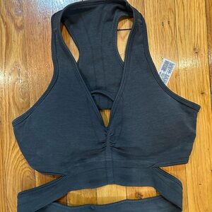 ALPHALETE SPORTS BRA